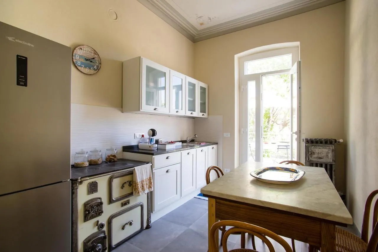 Bb Ca De Ma Bed & Breakfast Pietra Ligure