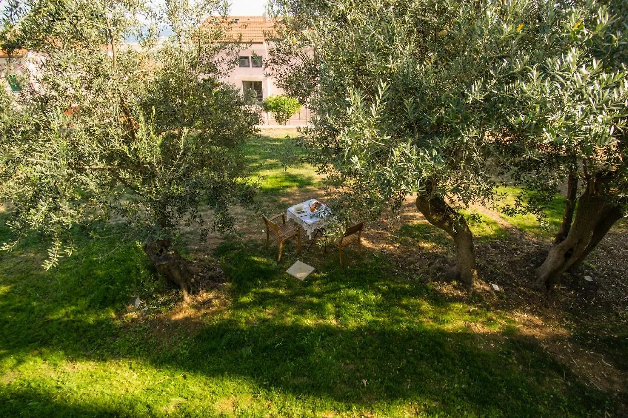 Bb Ca De Ma Bed & Breakfast Pietra Ligure 0*,  Italy